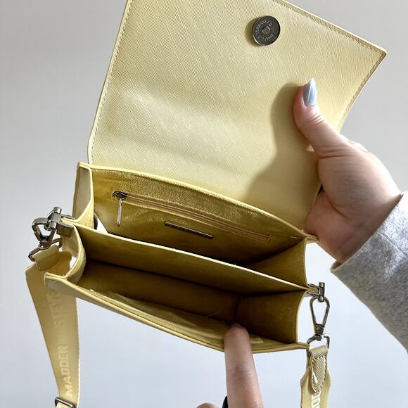 Steve Madden Yellow Purse - Picture 8 of 10